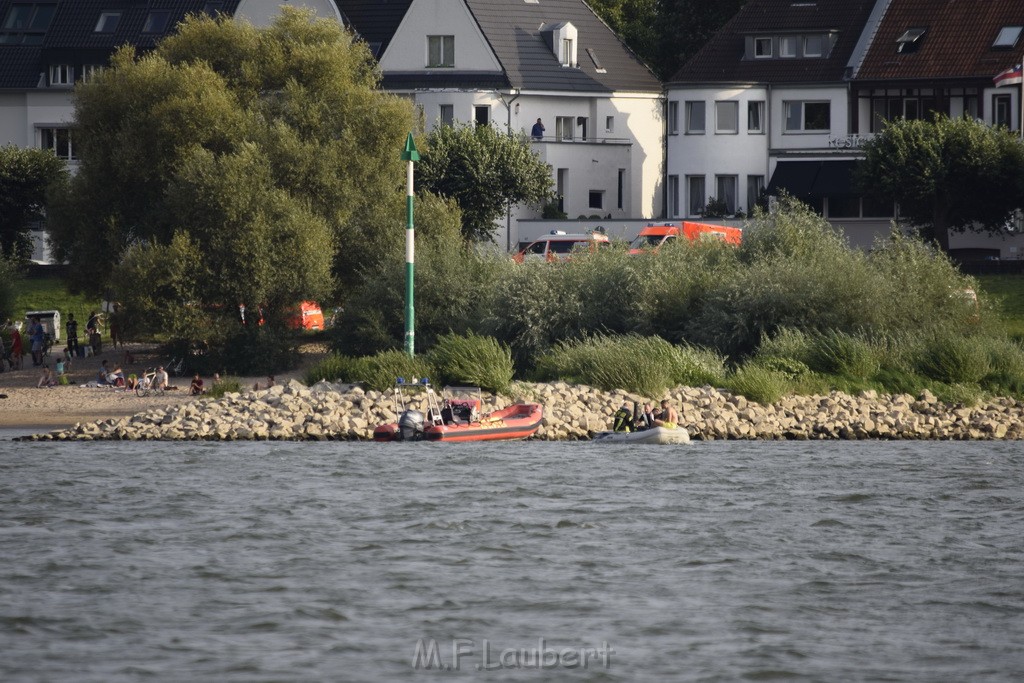 Personensuche im Rhein bei Koeln Rodenkirchen P156.JPG - Miklos Laubert